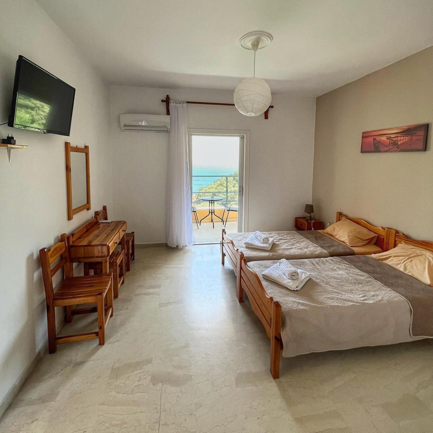 Silent Bay Apartments Katavolos Luaran gambar