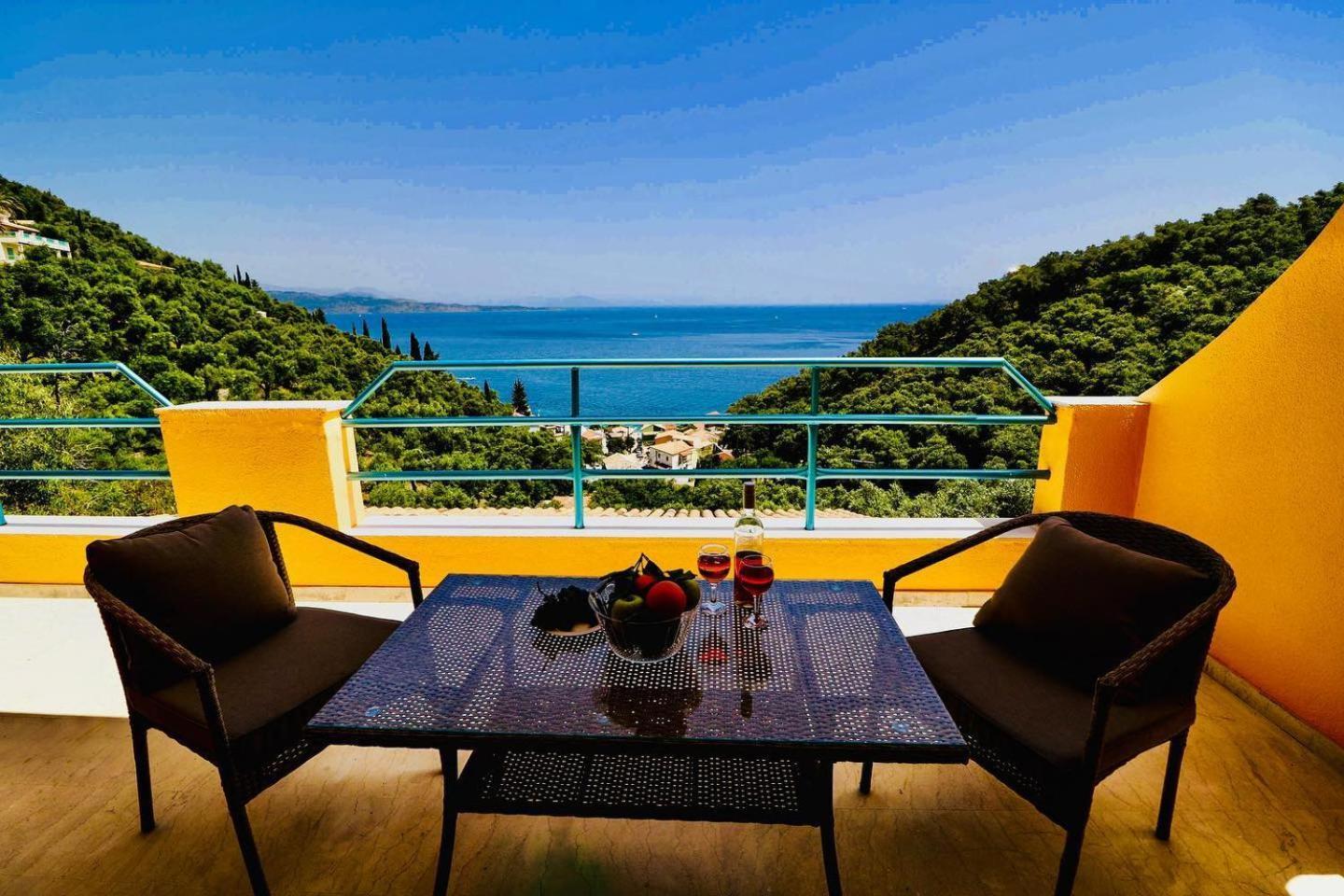 Silent Bay Apartments Katavolos Luaran gambar
