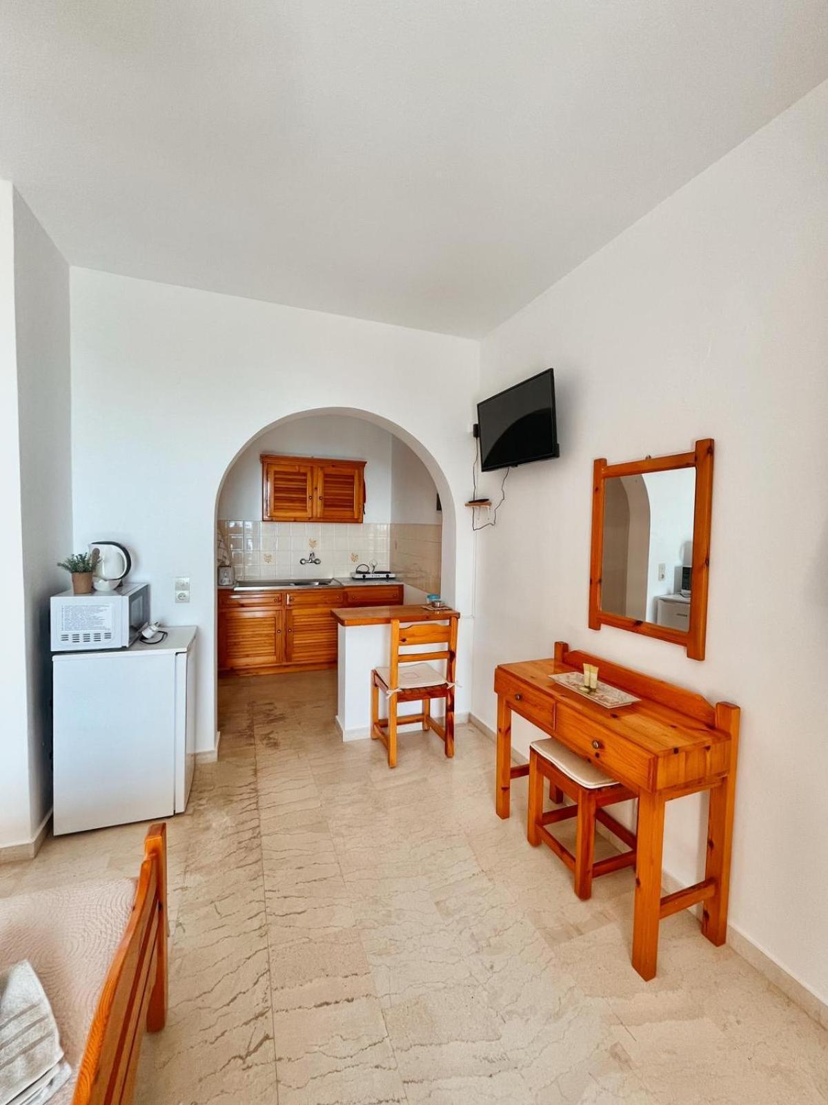 Silent Bay Apartments Katavolos Luaran gambar