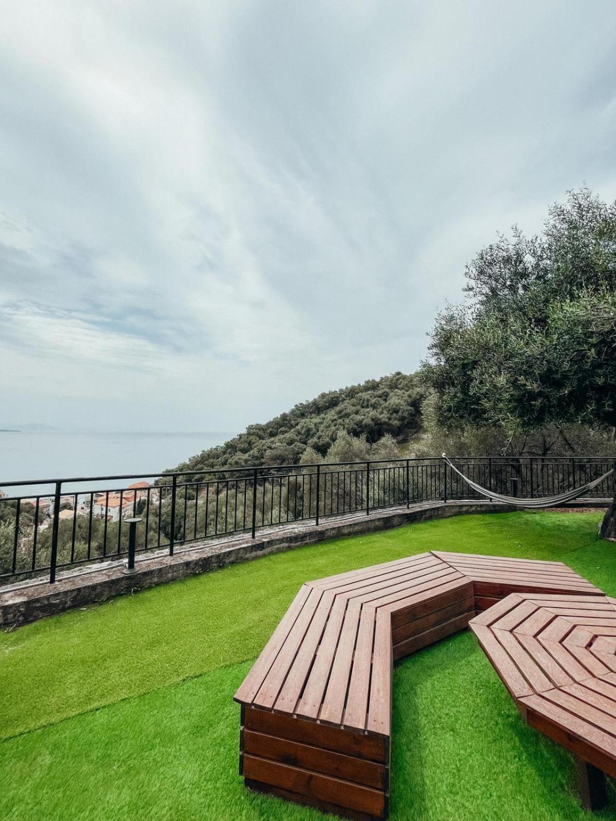Silent Bay Apartments Katavolos Luaran gambar