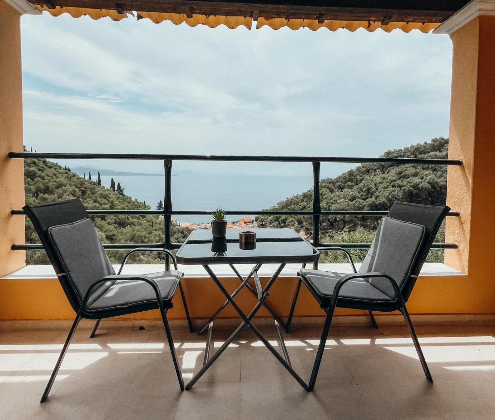 Silent Bay Apartments Katavolos Luaran gambar
